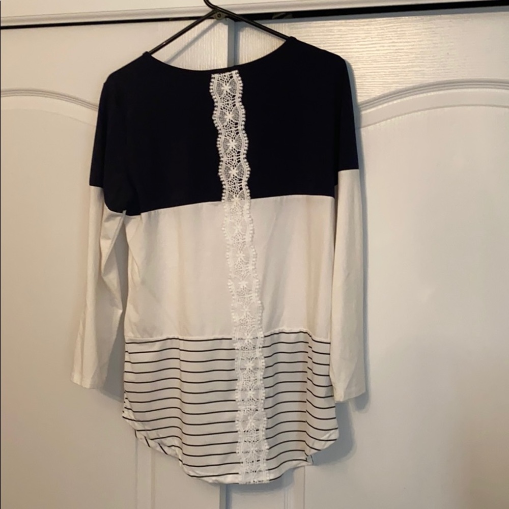 Long sleeve tee - Picture 2 of 3